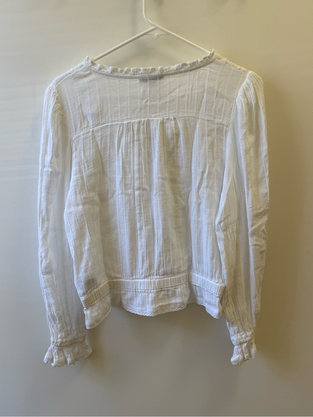BRAND NEW- American Eagle Outfitters White Lace-Trim Peasant Blouse - Picture 8 of 9